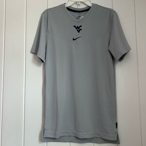 Nike Dry Shirt MENS XS West Virginia Mountaineers WV official on field apparel